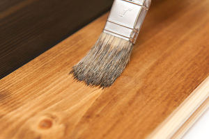 Profesjonalne bejcowanie drewna